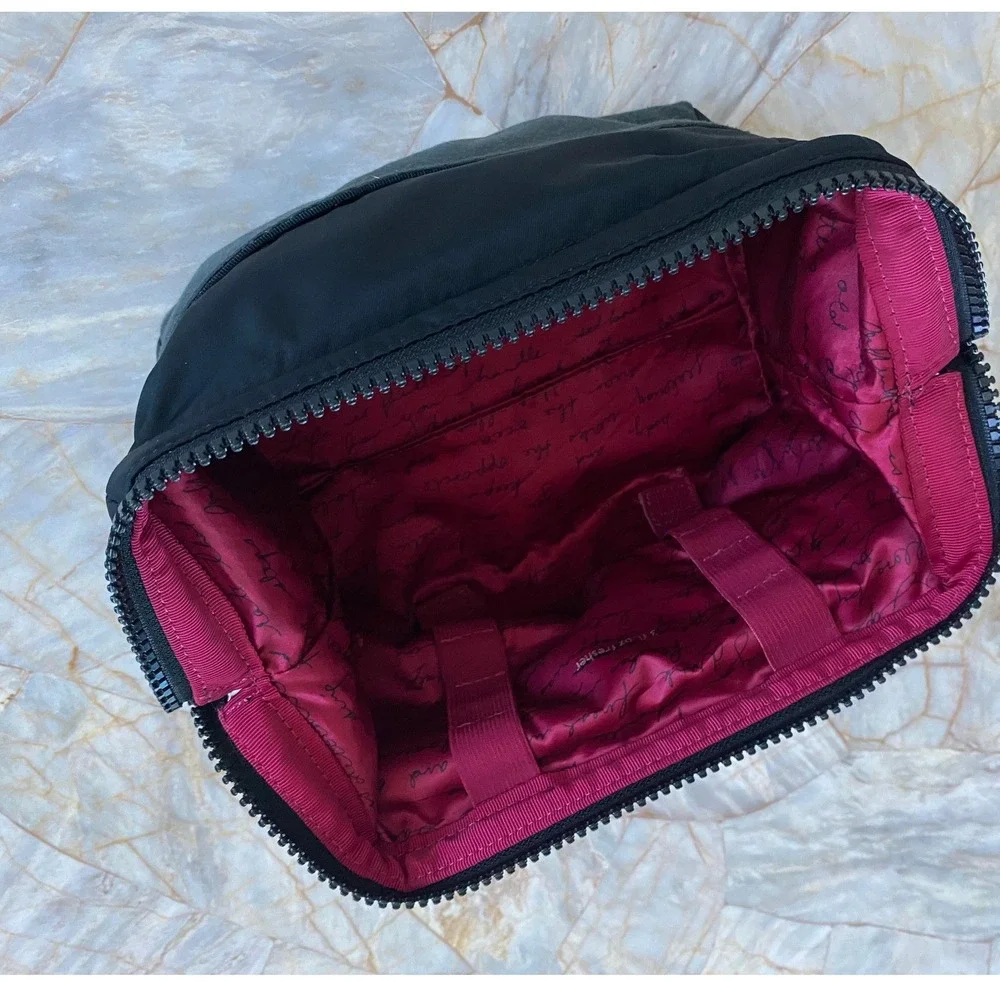Lululemon Athletica Toiletry Bag Black Nylon Suede Pink Script Organizer